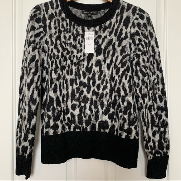 BANANA REPUBLIC black grey leopard print alpaca blend sweater size M - Picture 6 of 9